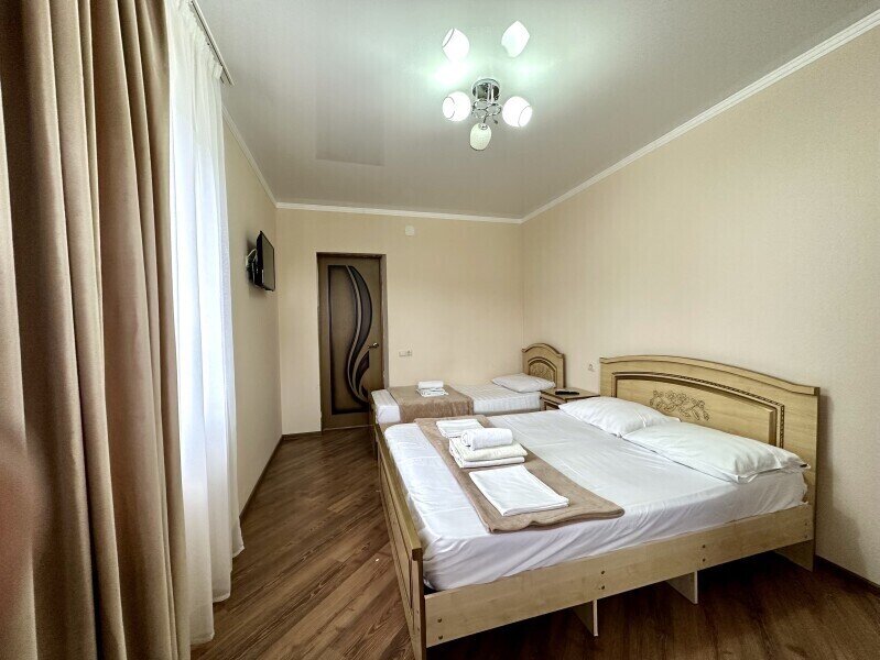 Комфорт 3-местный (с балконом)