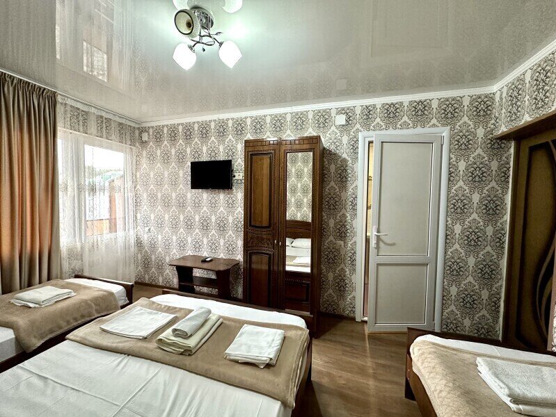 Комфорт 4-местный (с балконом)