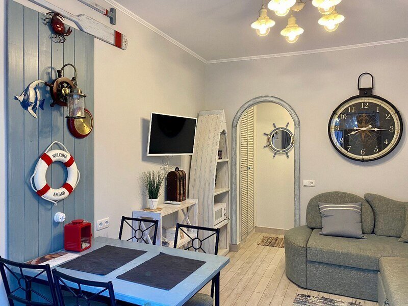 Нижняя Каюта 3-местный 2-комнатный