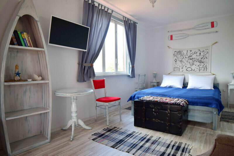 Номер Верхняя Каюта 3-местный 2-комнатный