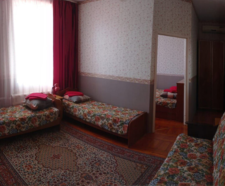 Стандартный 4-местный 2-комнатный