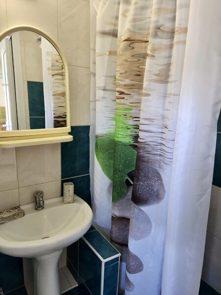 Студио Stone 3-местный