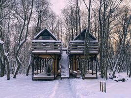 Дом на девере «Дуэт», Глэмпинг Vazuza Love, Гагаринский