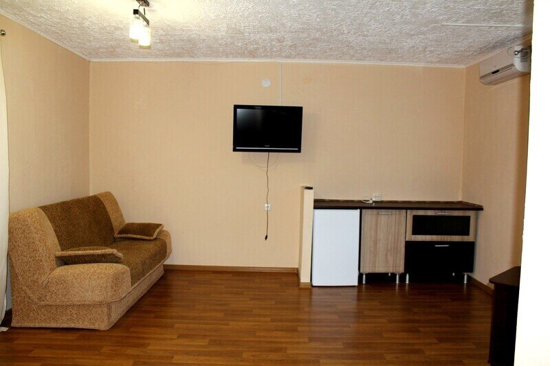 Полулюкс 4-местный 1-комнатный