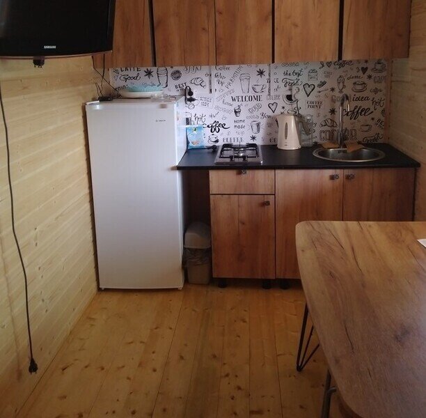 Домик №2 6-местный 2-комнатный