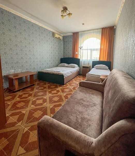 Стандартный 4-местный 1-комнатный