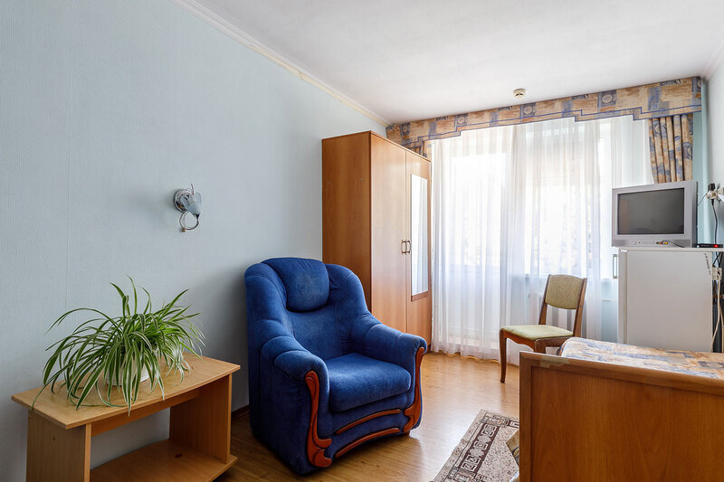 Стандартный 4-местный 2-комнатный