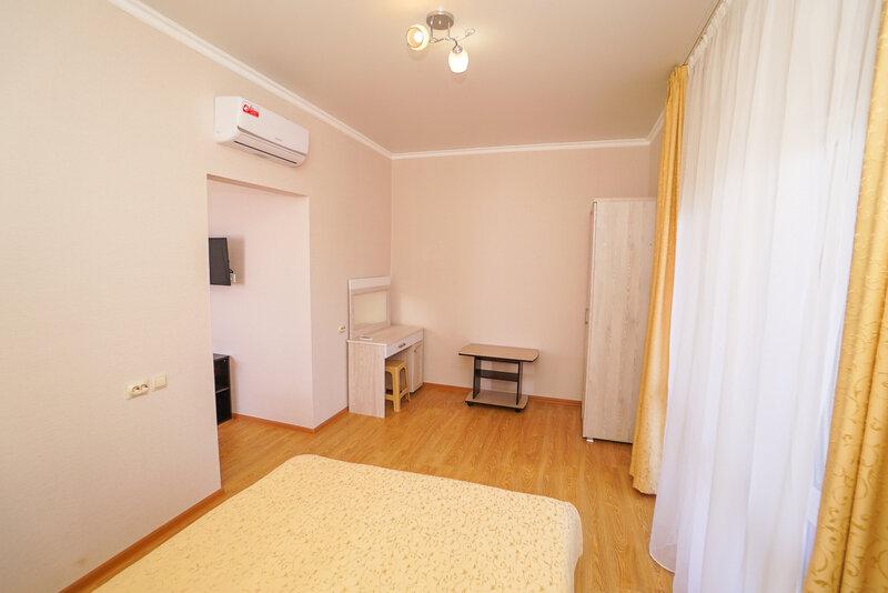 Люкс 4-местный 2-комнатный