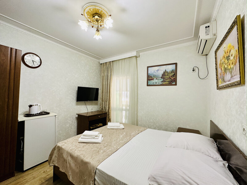 Стандартный 2-местный (с балконом, корпус 1,2)