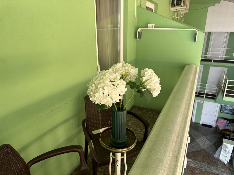 Стандартный 3-местный (с балконом, корпус 1,2)