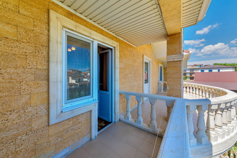 Стандартный 2-местный (с балконом)