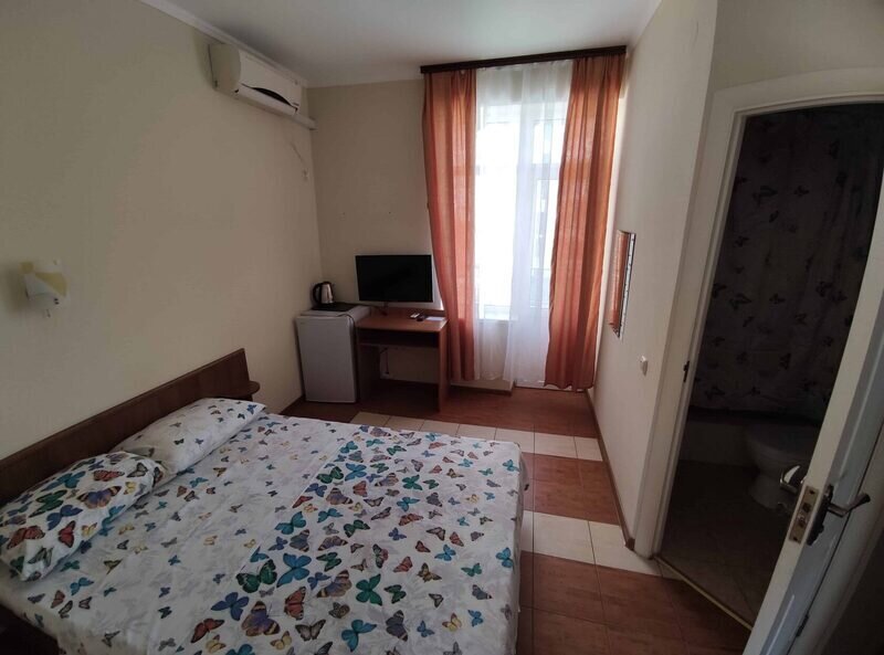 Стандартный 2-местный 1-комнатный (с балконом)