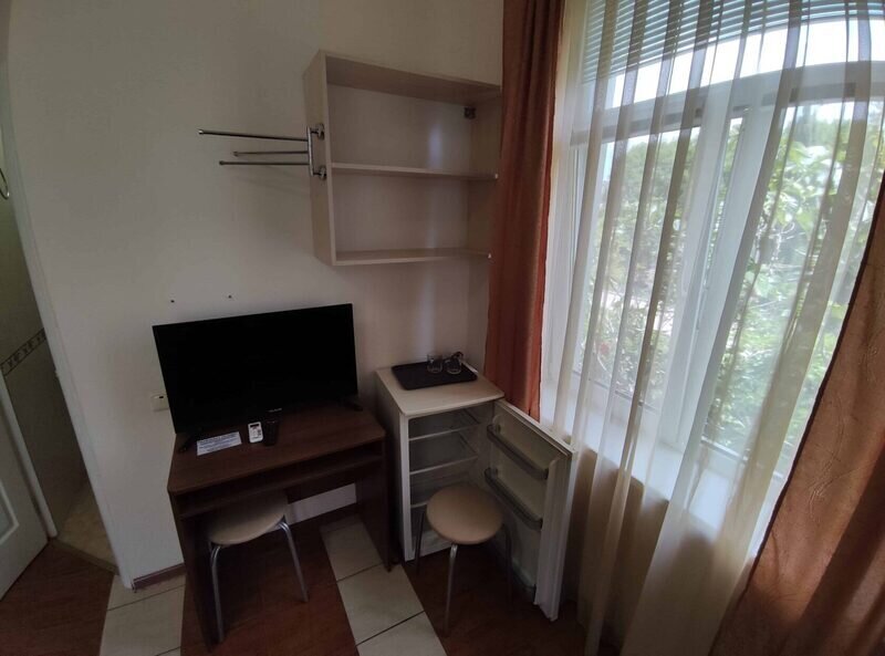 Стандартный 4-местный 1-комнатный (без балкона)