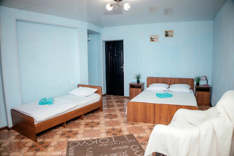 Семейный 4-местный (с балконом)