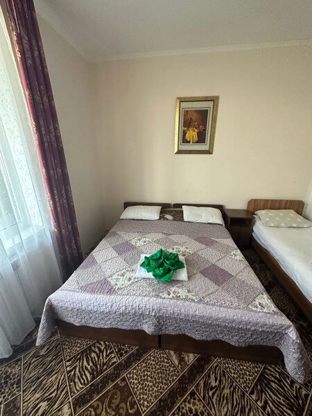 Стандартный 4-местный (с балконом)