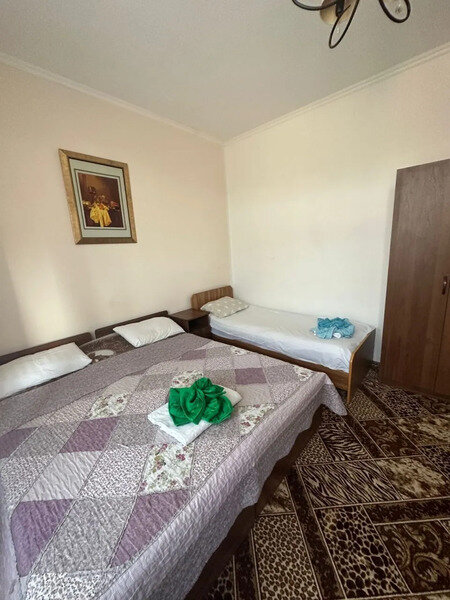 Стандартный 4-местный (с балконом)