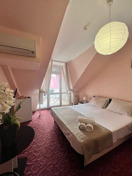 Стандартный 2-местный (с балконом)