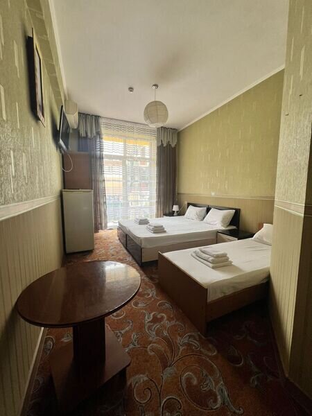 Стандартный 3-местный (с балконом)