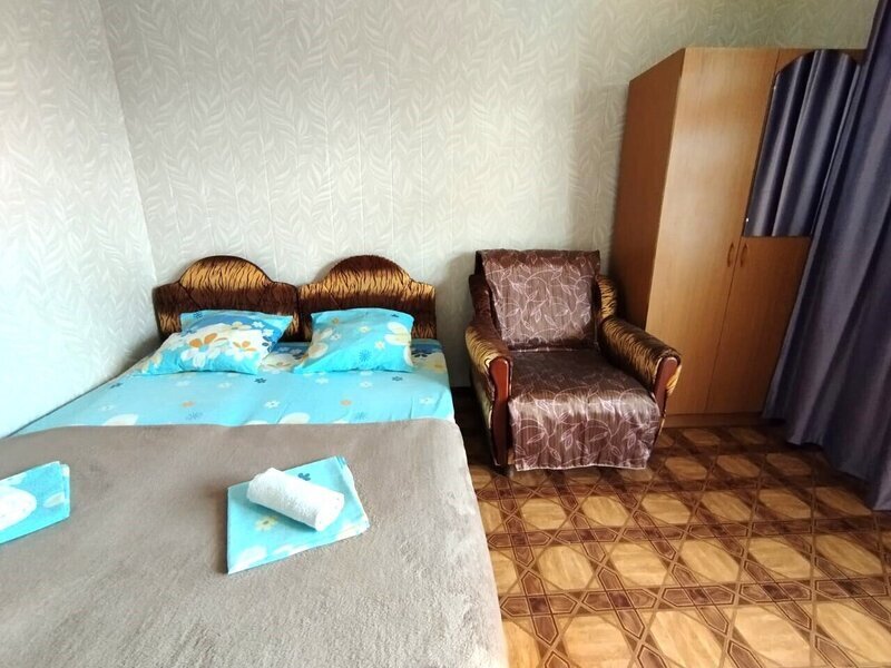 Стандартный 2-местный (с доп.местом и балконом)