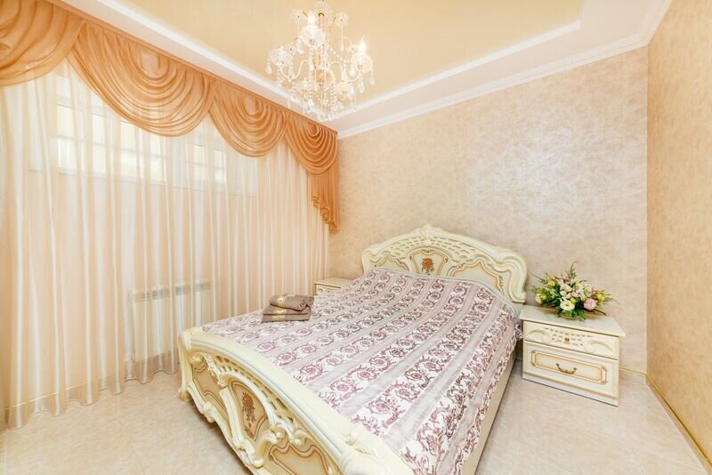 Люкс 5-местный (цокольный этаж)