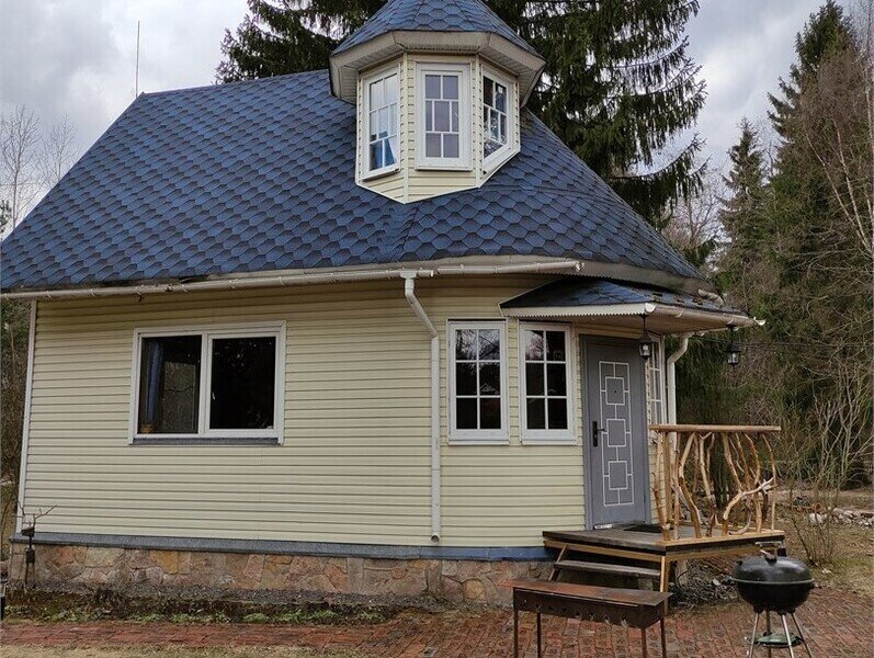 Дом 7-местный (с башенкой)