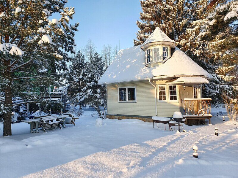 Дом 7-местный (с башенкой)