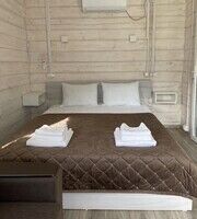 Бунгало 2-местный 1 комнатный №1, База отдыха Алтай Лотос, село Узнезя