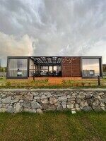 Домик 8-местный Big Family suit, Глэмпинг Ramina village, Избербаш