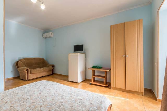 Стандартный 3-местный (без балкона)