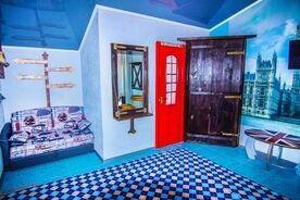 Двухместная комната "Под лондонским мостом", База отдыха Усадьба рыцаря Эдварда Остера «Дом дракона», Черноморское