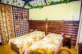 Двухместная комната "Беседка", База отдыха Усадьба рыцаря Эдварда Остера «Дом дракона», Черноморское