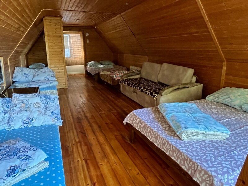 Дом 14-местный (большой с баней)