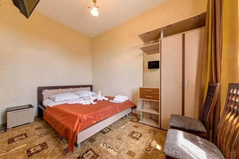 Стандартный 2-местный 2-комнатный (с балконом)