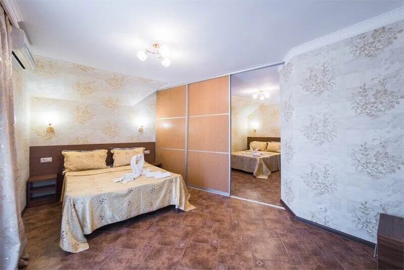 Улучшенный 4-местный 1-комнатный