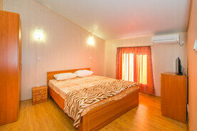 Коттеджный дом "Пятерка", Коттеджный комплекс Московский Берег, Сакский район