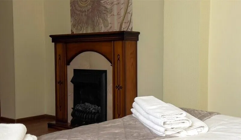 Стандартный У камина