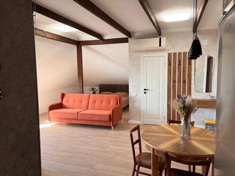 Номер 401 5-местный 2-комнатный (мансарда)