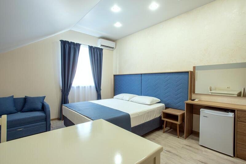 Апартаменты 3-местный (на ул. Херсонская 89, без балкона)