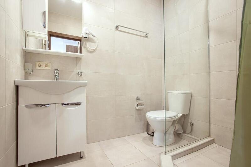 Апартаменты 4-местный (на ул. Херсонская 89, без балкона)