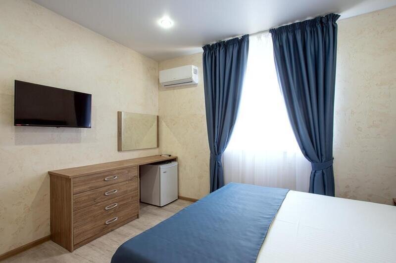 Апартаменты 4-местный 2-комнатный (на ул. Херсонская 89)