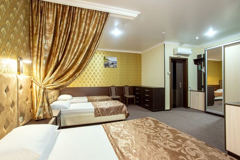 Премиум 4-местный