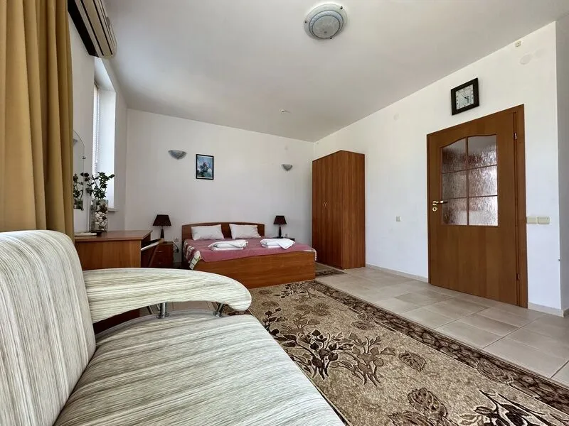 Стандартный 2-местный 1-комнатный (без балкона)