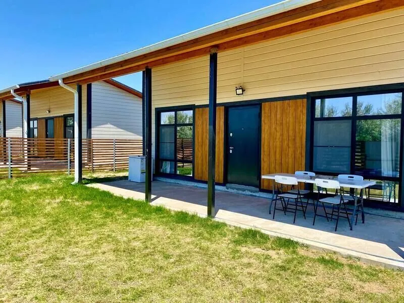 Гостевой дом Ихтис домики для рыбаков, Красный Яр, Астраханская область