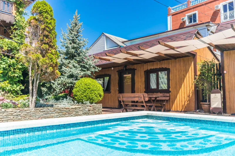 Домик 6-местный 2-комнатный