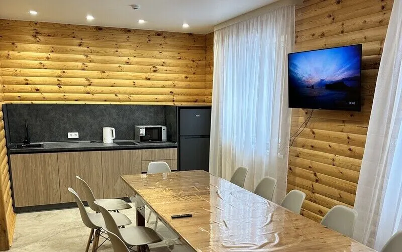 Дом с финской сауной в деревянном стиле