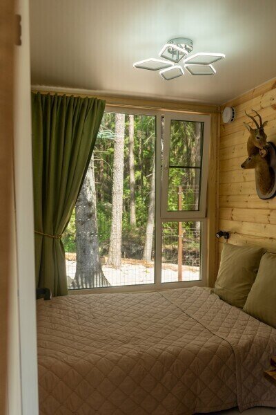 Коттедж 4-местный 2-комнатный (Ланселот)