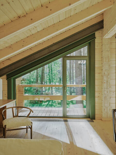 Делюкс Шале 4-местный 2-комнатный 2-этажный