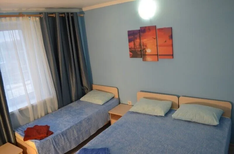 Полулюкс 3-местный 1-комнатный