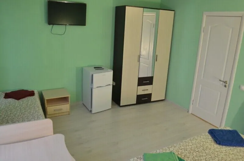 Полулюкс 4-местный 1-комнатный