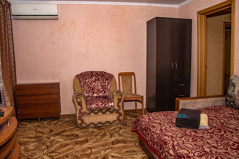 Домик 5-местный